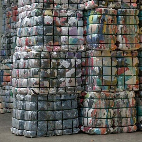 Wholesale Cheap Discount Fashion Clothes Stock Clothes Women Second Hand Clothes